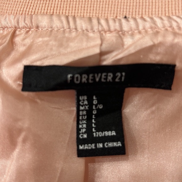 ✨Forever 21 Floral Embroidery Bomber Jacket - Picture 13 of 17